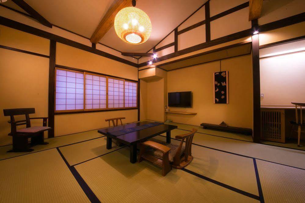 Hanaougi Bettei Iiyama Takayama  Exterior photo